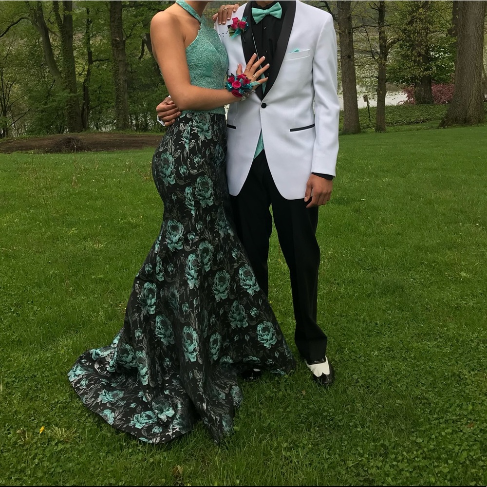 Ellie Wilde Prom Dress